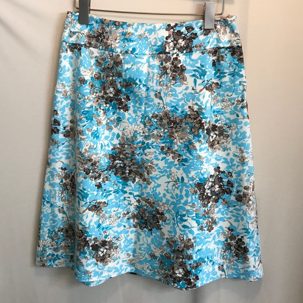 Talbots Silk blend Blue and black Print A line Skirt 6 Petite